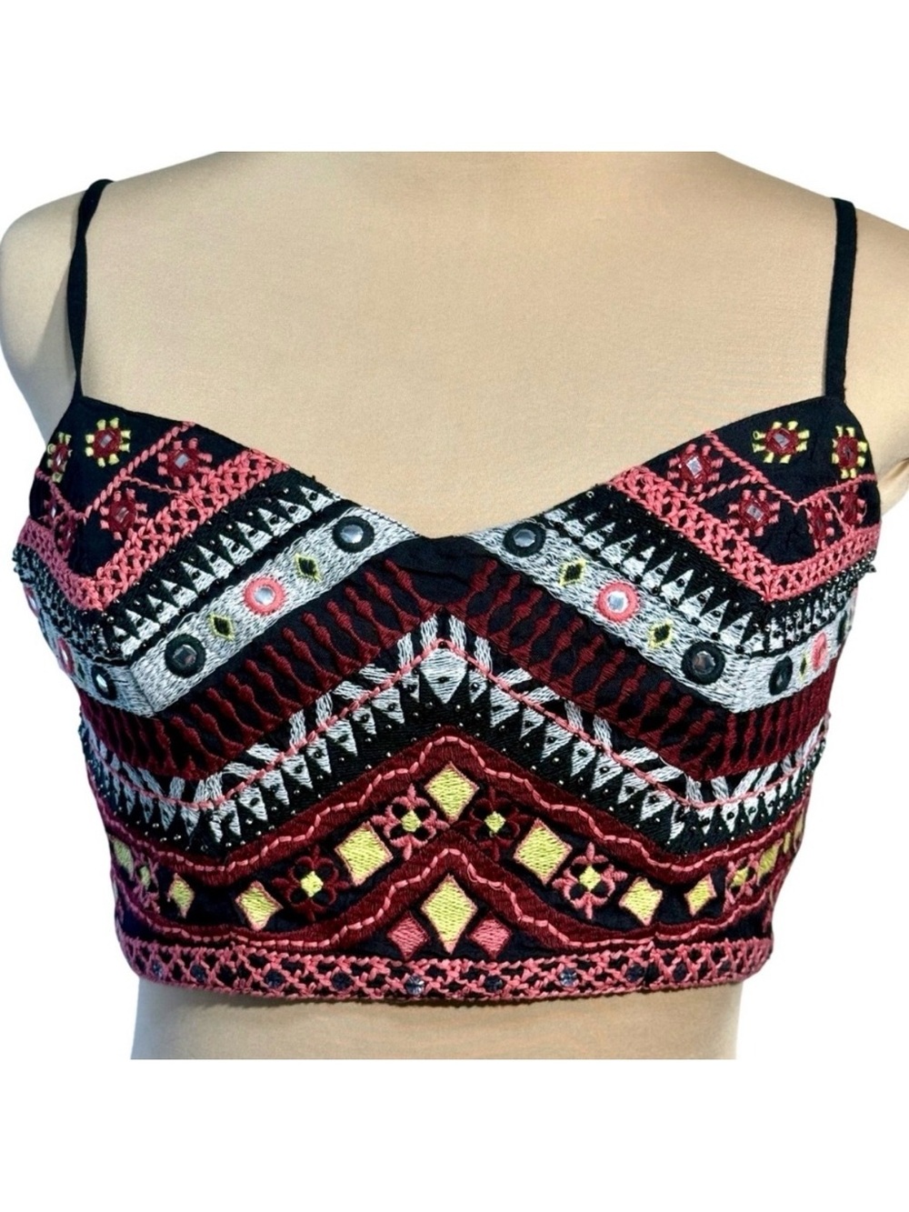 Guess Crop Top Cami Tank Top Black Embroidered Sequins Boho Festival Y2K Medium